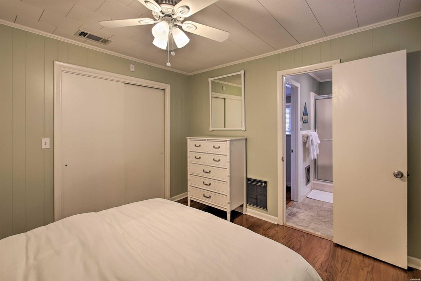 An exceptional opportunity on prestigious Lookout Point off Hwy - photo 27