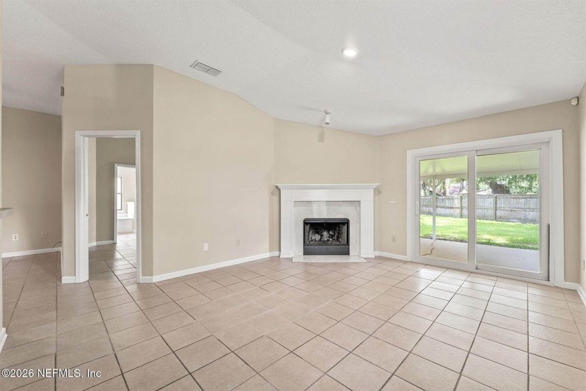 Welcome home to Bay Harbor! This spacious 4 bedroom, 2 bath - photo 14
