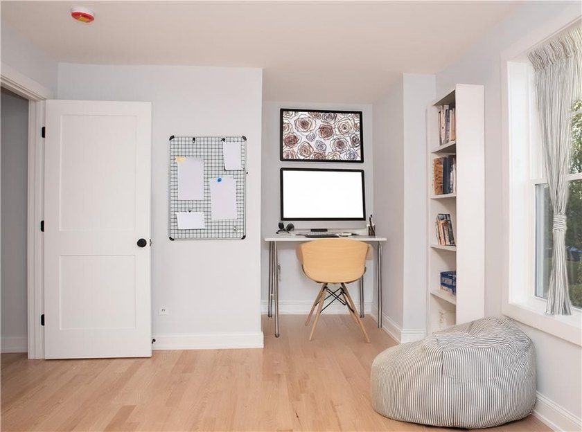 5 Recess Lane is COMPLETE, BACK ON THE MARKET and ready for its - photo 17