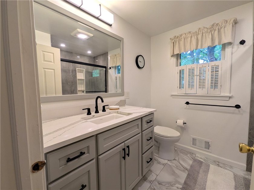 Welcome to this spacious and thoughtfully designed home that - photo 33