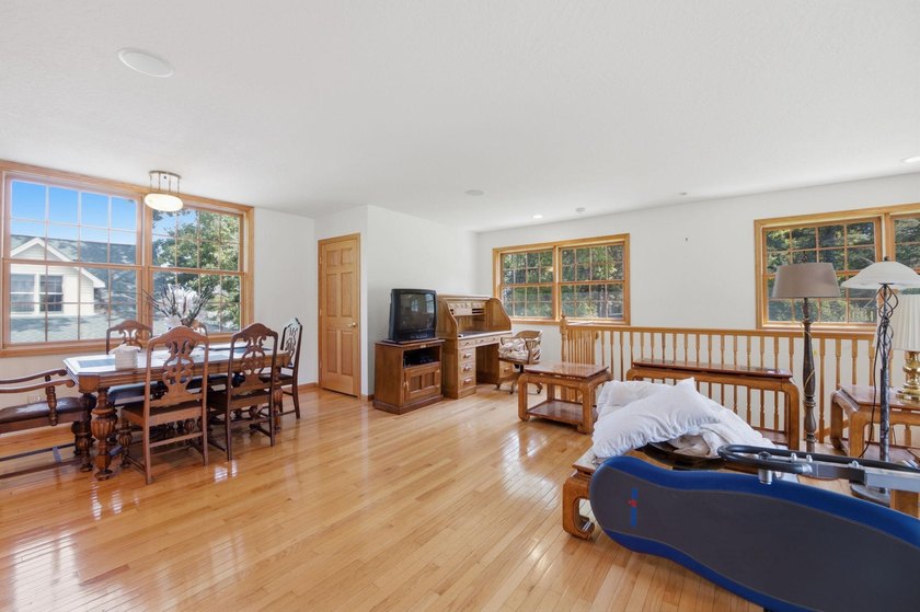 A rare find in a great location. Private secluded two acre lot - photo 13