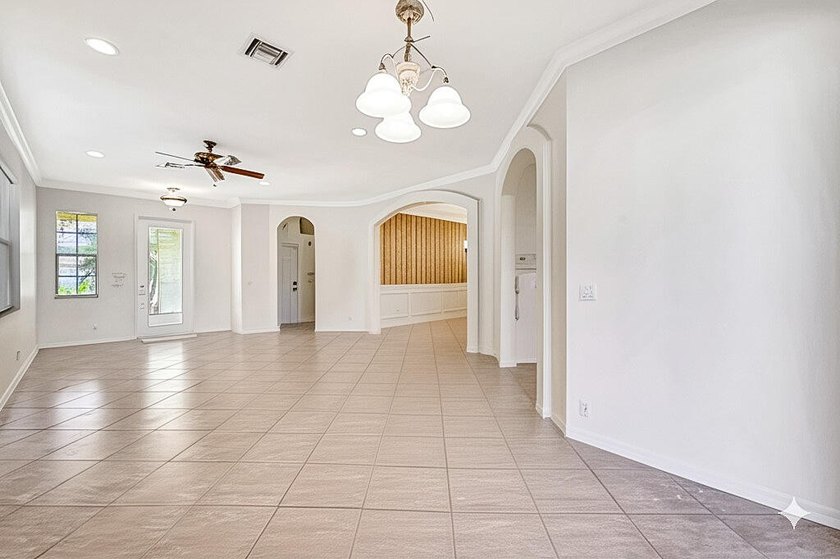 Best Oceanside Buy On Hutchinson Island! Huge light-filled - photo 11