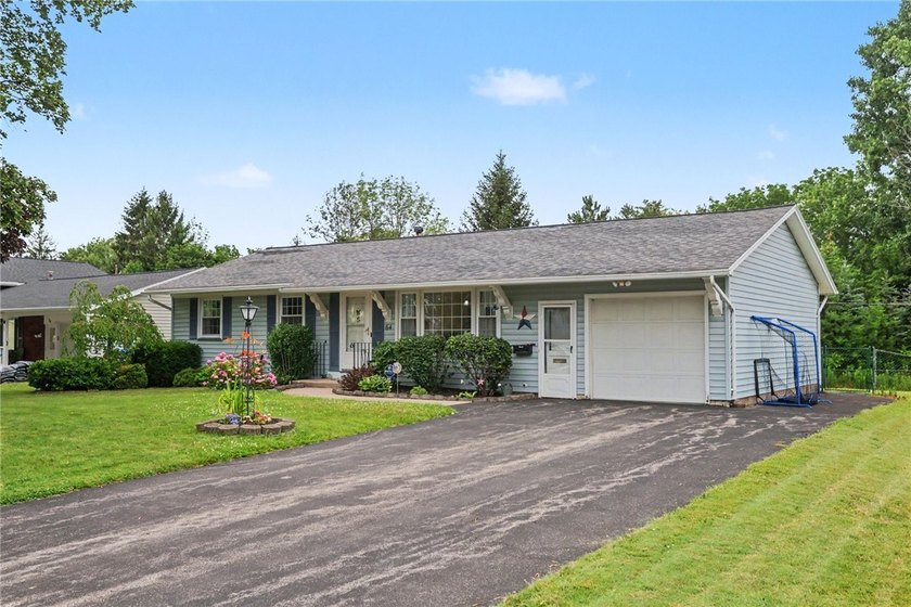 Imagine coming home to peaceful wooded views, no rear neighbors - photo 32