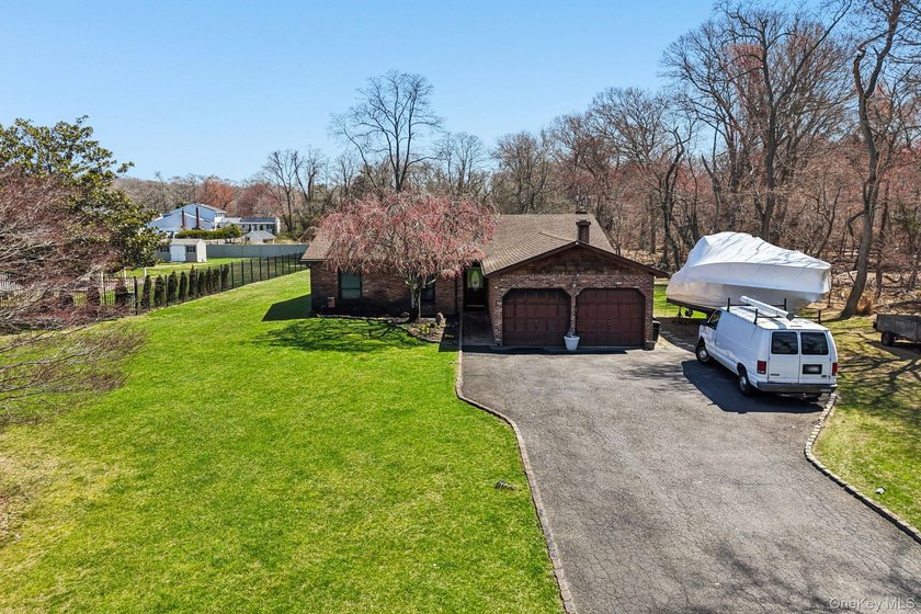 Spacious Sprawling Ranch situated on just shy of a Full Acre! - photo 39