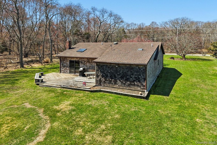 Spacious Sprawling Ranch situated on just shy of a Full Acre! - photo 41