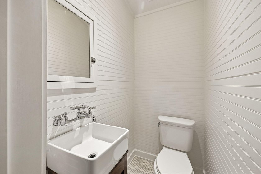 Located in the coastal dune lake community of Lakeplace at - photo 21