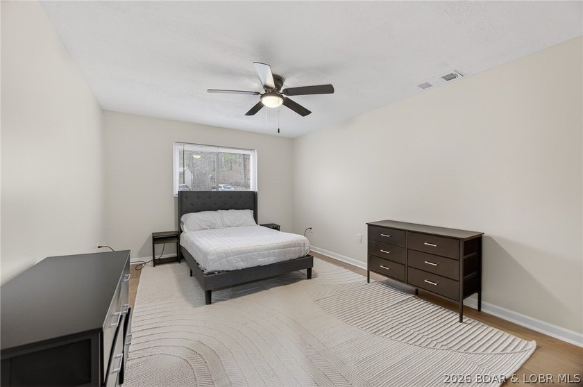 STUNNING, UPDATED LAKEFRONT OASIS IN AN UNBEATABLE LOCATION! - photo 24