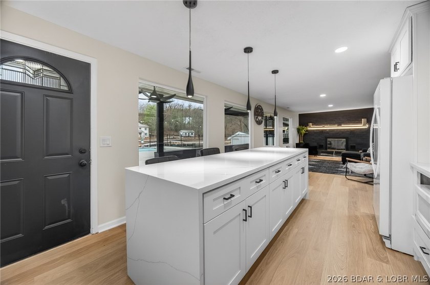 STUNNING, UPDATED LAKEFRONT OASIS IN AN UNBEATABLE LOCATION! - photo 32