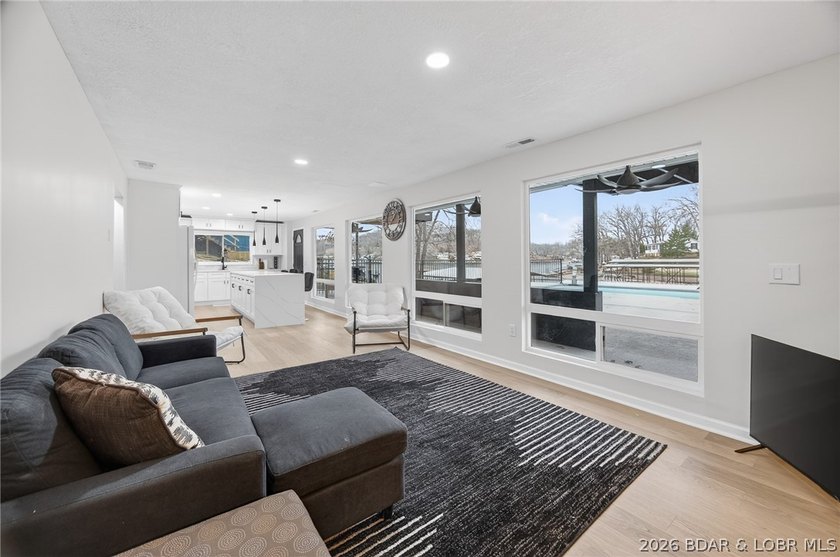 STUNNING, UPDATED LAKEFRONT OASIS IN AN UNBEATABLE LOCATION! - photo 37