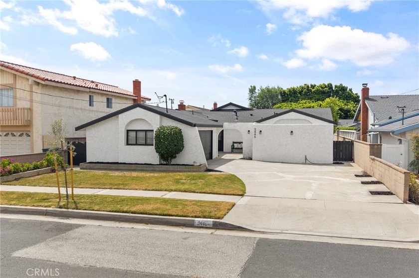 Situated on a quiet cul-de-sac in a sought-after Torrance - photo 26