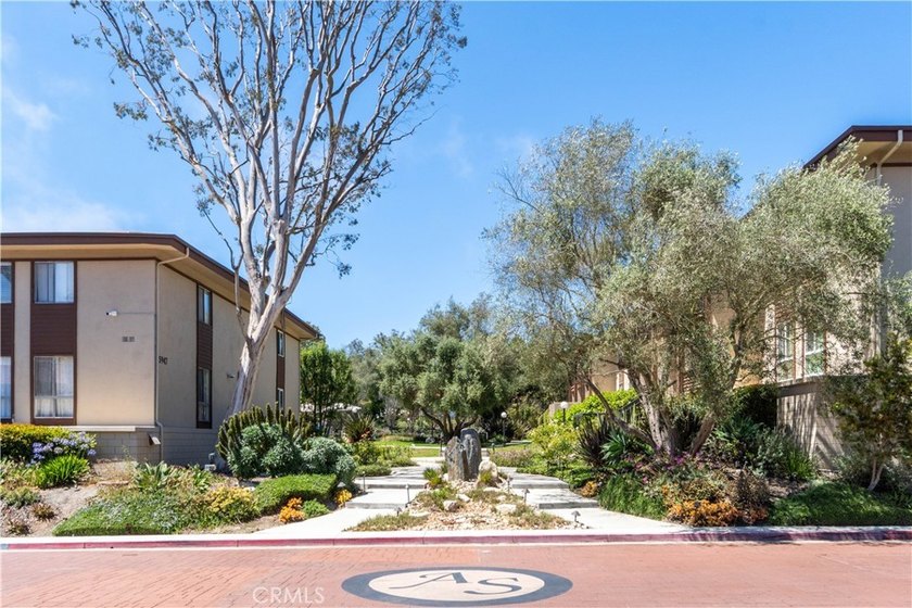 5927 Armaga Spring Rd I - photo 27