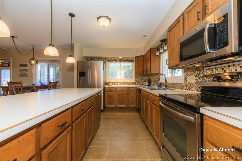 Classic lake vibes with the modern upgrades you've been looking - photo 14