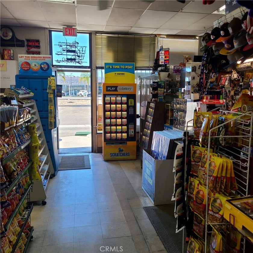 Great Location off of beach blvd, and very high demand area. M &amp; - photo 3