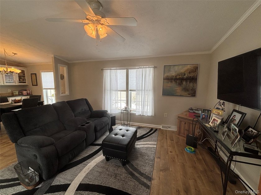 Welcome to Glenwood Village a 55 &amp; Over Manufactured Home - photo 15