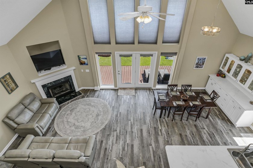 Rare find: Lake Murray waterfront living with big water, big - photo 34