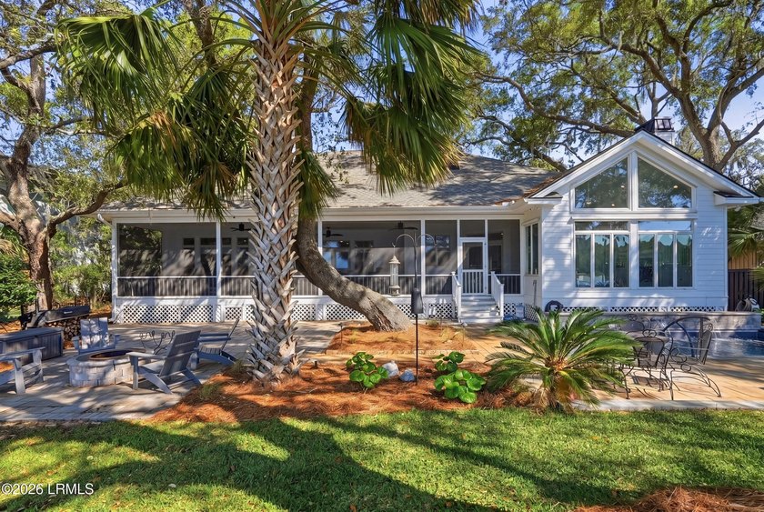 Ooo la la! Newly Renovated, Open Concept and a SHOW STOPPER! - photo 44