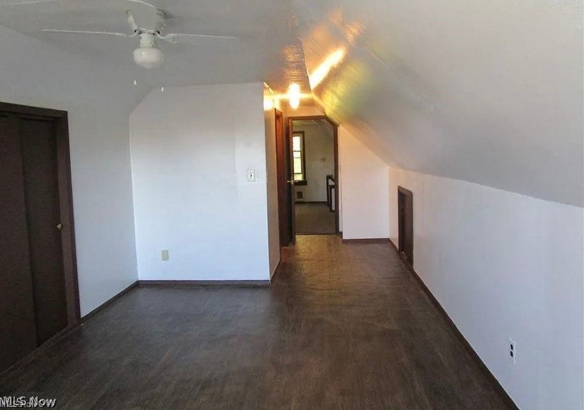407 East 147th Street in Cleveland presents a fully occupied - photo 23