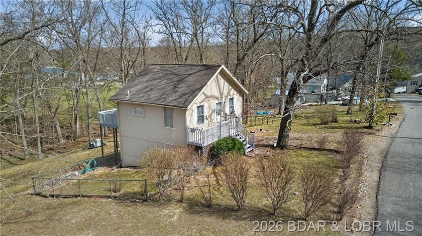 Lake of the Ozarks retreat located in the desirable Keithley's - photo 36