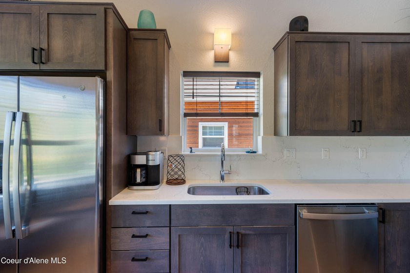Stunning views are yours in this upscale Dover Bay bungalow - photo 8