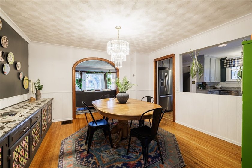 Welcome to 98 Wimbledon Road, where timeless architecture - photo 18