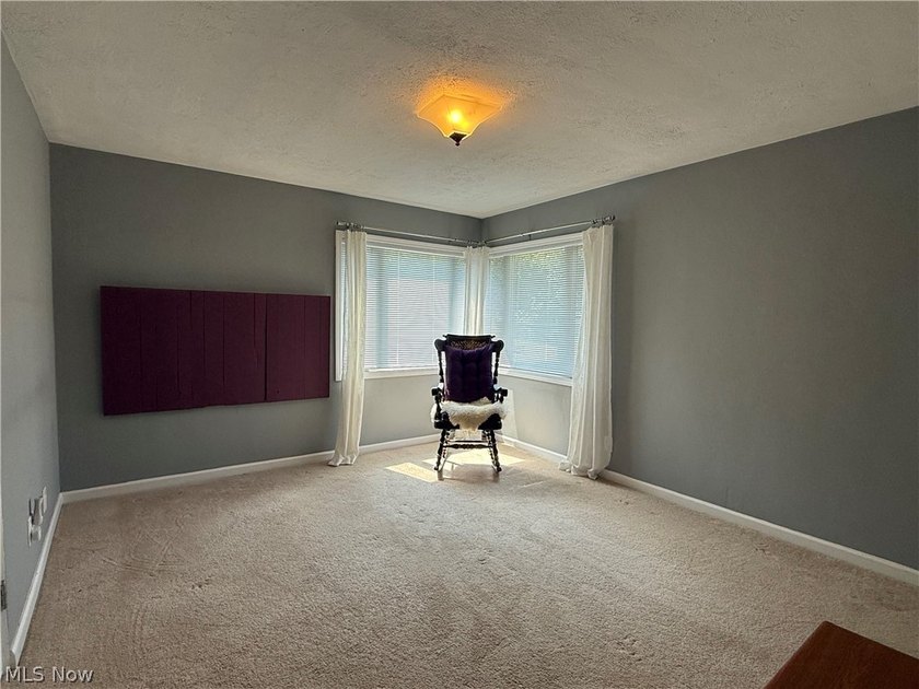 Welcome to this beautiful move-in-ready 3 bedroom 2 bath 1761 sq - photo 30
