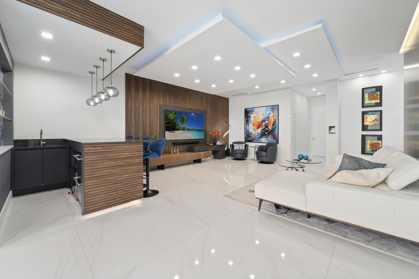 Experience unparalleled modern waterfront luxury in prestigious - photo 23