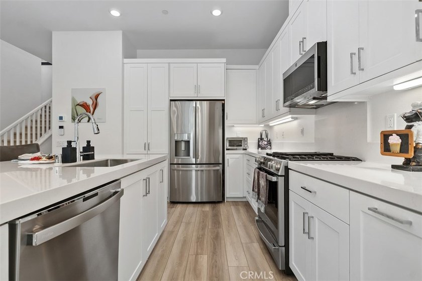 Motivated Seller! Welcome home to easy, elevated living in - photo 6