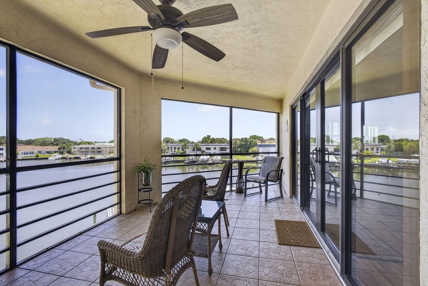 ACCEPTING BACK-UP OFFERS. Take Elevator t0 TOP FLOOR 2BR/2BA - photo 17