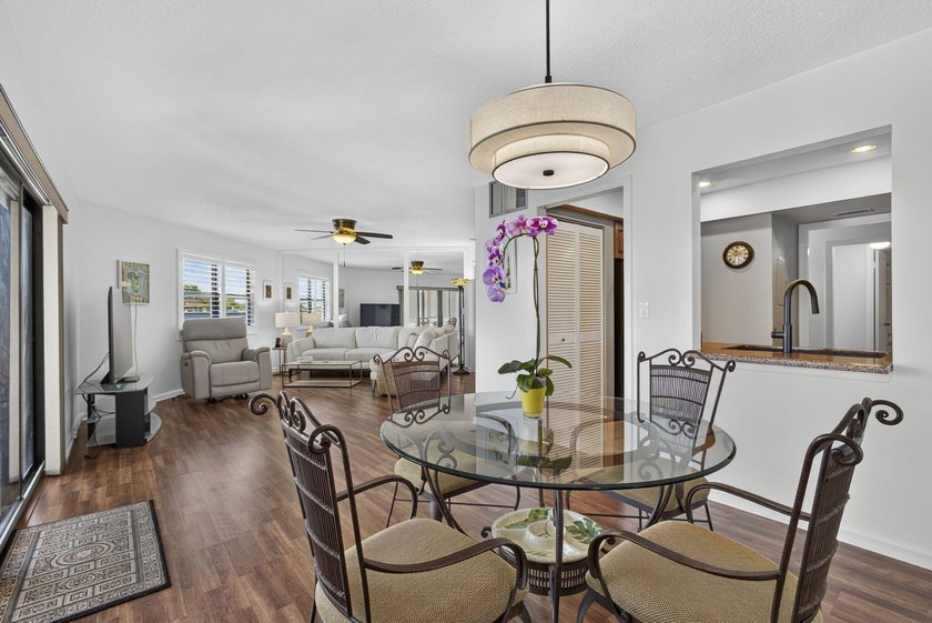 ACCEPTING BACK-UP OFFERS. Take Elevator t0 TOP FLOOR 2BR/2BA - photo 21