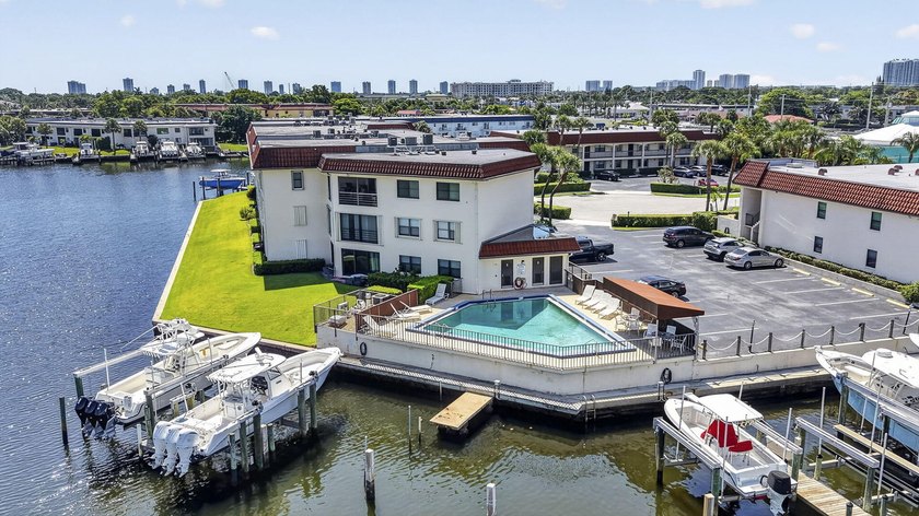 ACCEPTING BACK-UP OFFERS. Take Elevator t0 TOP FLOOR 2BR/2BA - photo 45