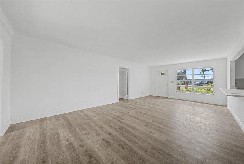 Welcome to an outstanding opportunity to own a true 3-bedroom - photo 11