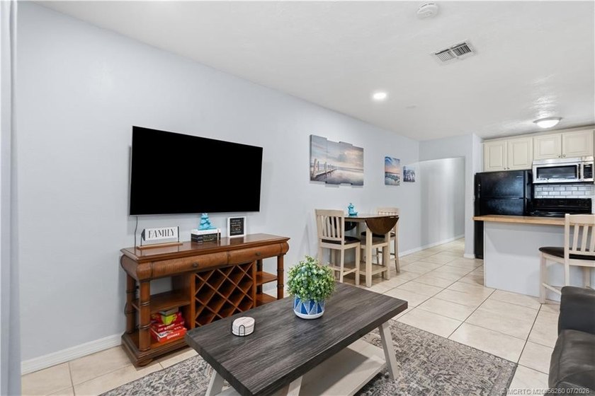 Beautifully updated triplex in one of Stuart's charming *Old - photo 17
