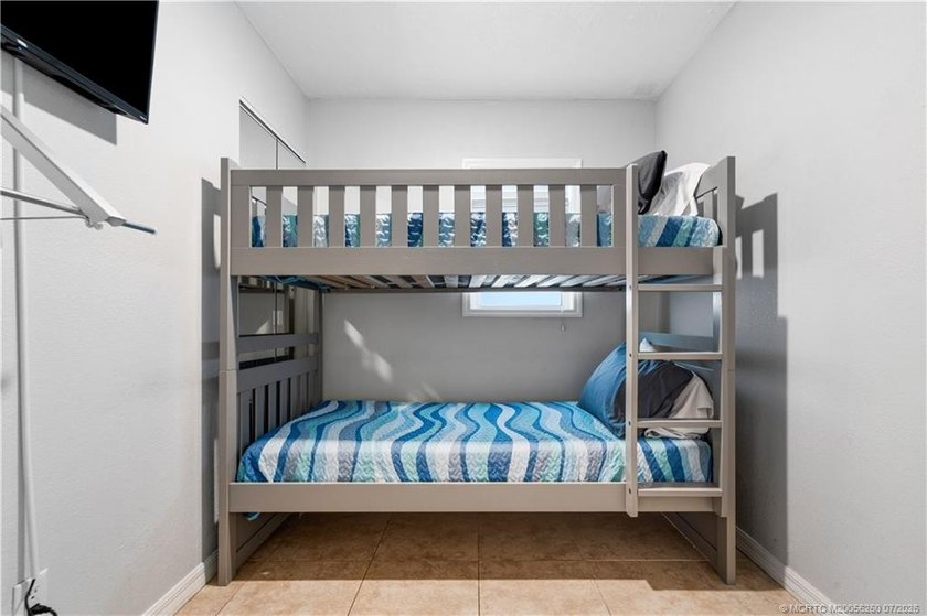 Beautifully updated triplex in one of Stuart's charming *Old - photo 21