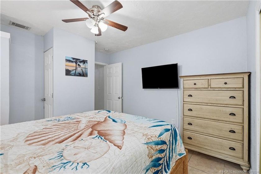 Beautifully updated triplex in one of Stuart's charming *Old - photo 23