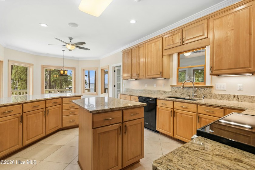 This gorgeous lakefront home is located at the end of a quiet - photo 26