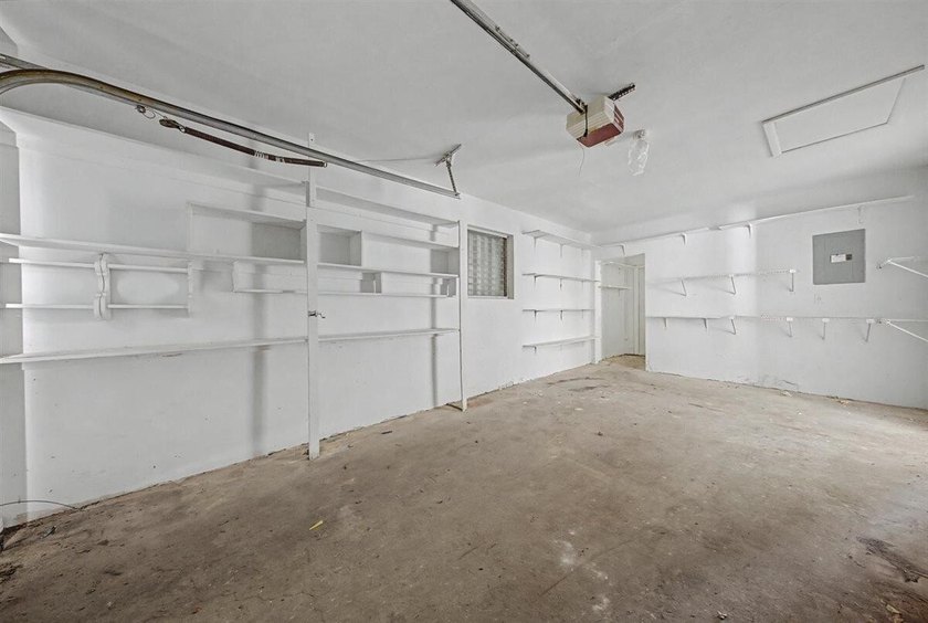 Welcome to an outstanding opportunity to own a true 3-bedroom - photo 39
