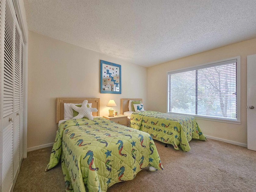 DON'T MISS OUT ON THIS OPPORTUNITY of a ground floor villa with - photo 41