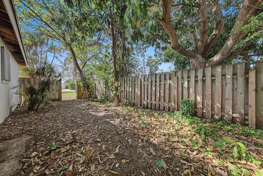 Welcome to an outstanding opportunity to own a true 3-bedroom - photo 42