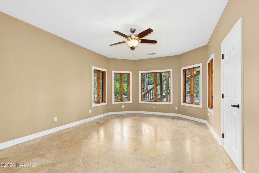 This gorgeous lakefront home is located at the end of a quiet - photo 47