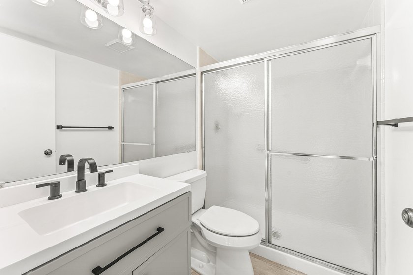 You are going to fall in love with this stunning 2 bedroom, 2 - photo 14
