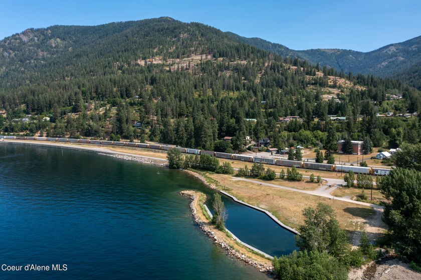 Discover the serene beauty of Lake Pend Oreille at Mill Harbor - photo 3