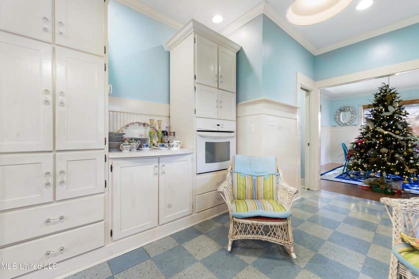 Southern Grace with Bonus Waterfront Lot just minutes from - photo 14