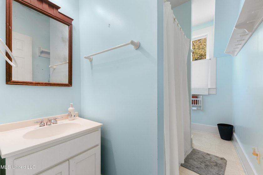 Southern Grace with Bonus Waterfront Lot just minutes from - photo 26