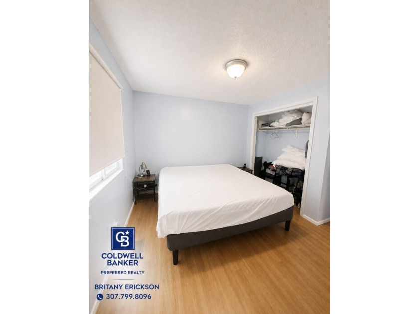 1715 E Teton Boulevard | Green River, Wyoming Welcome home to - photo 8