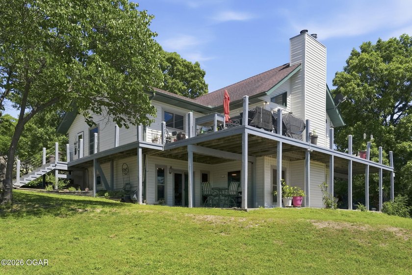 Is lake life calling your name? If so, you won't want to miss - photo 4