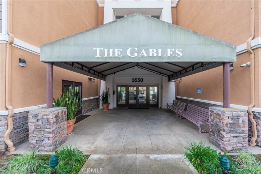 Welcome to this upgraded studio at The Gables, a 55+ senior - photo 19