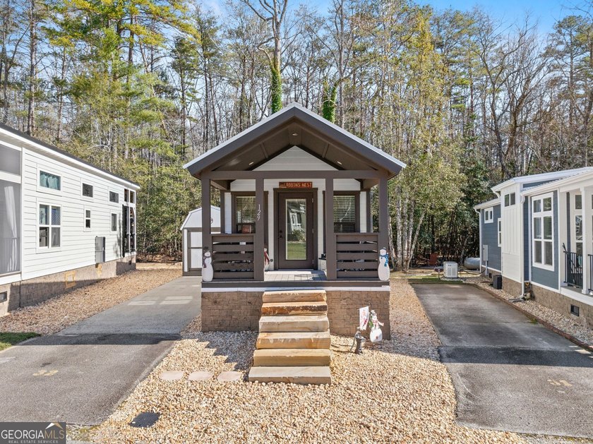 MAKE OFFER! Seller is ready to travel. Don't miss this - photo 2