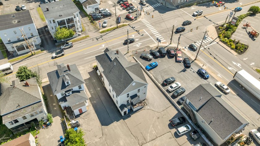 High-visibility commercial opportunity on Washington Avenue in - photo 10