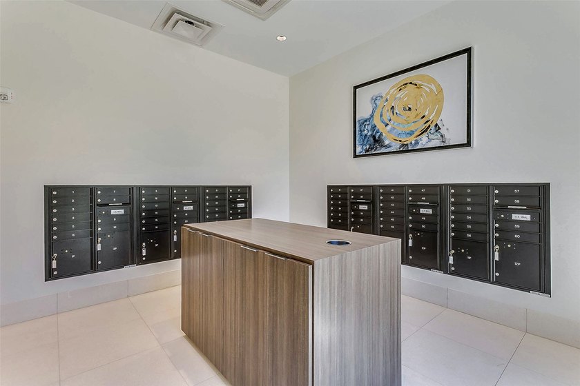 Welcome to Lakeside Tower, the crown jewel of Flower Mound - photo 8
