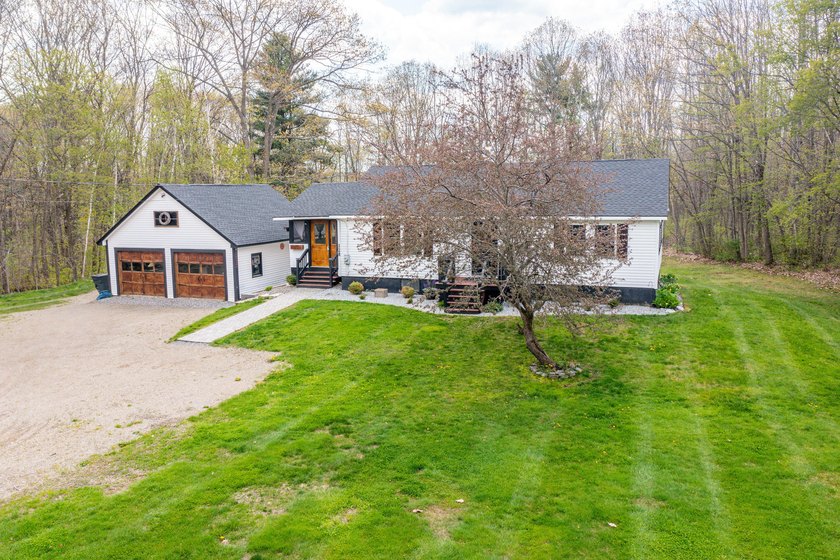 Welcome to 128 Shepard Road, a thoughtfully updated 2-bedroom - photo 3